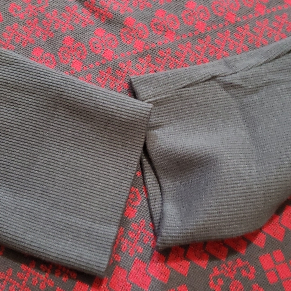 Columbia  Sweater size Large NWOT - Picture 3 of 8